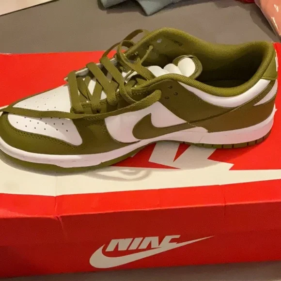 Nike Green and White Sneakers - Picture 2 of 4